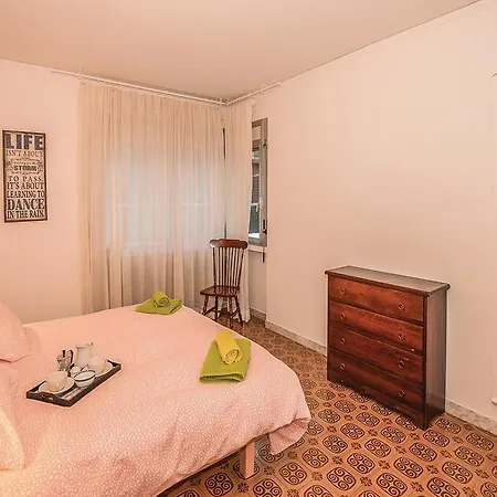 Two-bedroom In -cn- * Boves